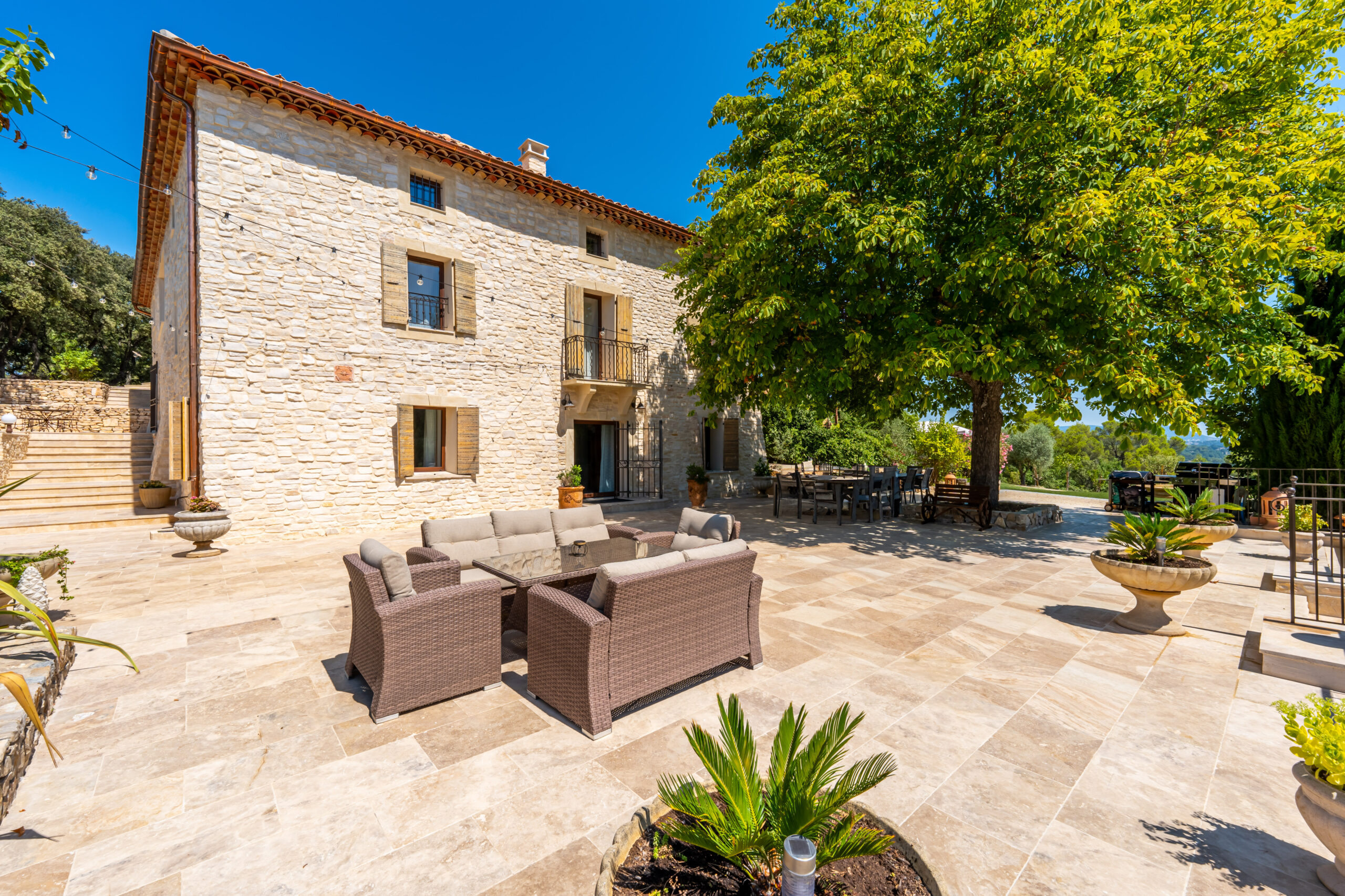 La Maison - Terrasse principale (3)